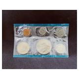 1977 UNITES STATES MINT UNC COIN SET