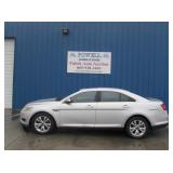 2010 Ford TAURUS SEL