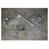 CRAFTSMAN SOCKETS AND RATCHET