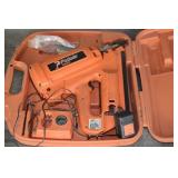 CORDLESS FRAMING NAILER