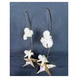 SNOW BABY FIGURINES ON STAND