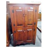 4 DOOR CABINET