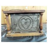 PRIMITIVE FOOT WARMER