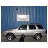 2004 Nissan PATHFINDER LE