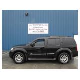 2008 Nissan PATHFINDER LE