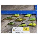 8 GREEN CRAW FISH CRANK BAITS