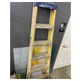 FIBERGLASS LADDER
