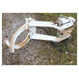 HYDRO TREE FORK FOR BUCKET TRUCK