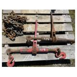 2 CHAIN DOGS AND CHAIN