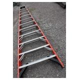 FIBERGLASS LADDER