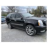 2011 CADILLAC ESCALADE SHOWING 179,043 MILES,