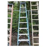 WERNER 8FT FIBERGLASS LADDER