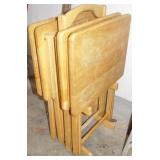 SET OF 4 TV TRAYS WITH STAND