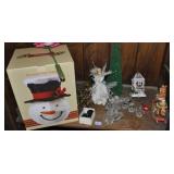 GROUPING: CHRISTMAS DECORATIONS