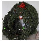 4 PRE-LIT ARTIFICIAL CHRISTMAS WREATHS