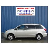 2005 Toyota SIENNA LE