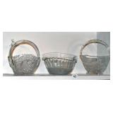 3 GLASS BASKETS
