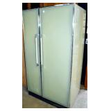 SIDE BY SIDE REFRIGERATOR