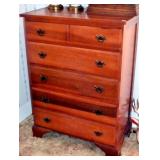 5 DRAWER DRESSER 32" W X 18" D X 44" H