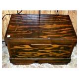 LIFT TOP BOX 27" W X 17" D X 17" H