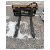 WOLVERINE HYD ADJUST PALLET FORKS