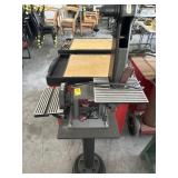 BELT SANDER AND DISC SANDER