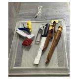 CUTTING BOARD AND KNIVES