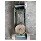 1 1/2 TON FLOOR JACK