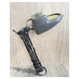 LIGHTED WORKBENCH MAG