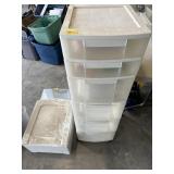 PLASTIC STORAGE BOXES W/4 WAY PRESSURE