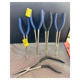 5 LONG NECK NEEDLE NOSE PLIERS