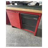 CRAFTSMAN WORK BENCH