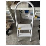 STEP STOOL