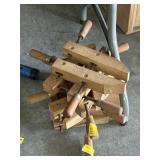 6 WOOD CLAMPS