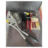 RIVETER GUN AND RIVETS