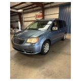 2011 Chrysler TOWN & COUNTRY