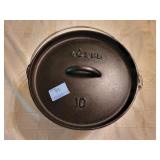 LODGE 10" CAST IRON DUTCH OVEN