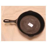 9" CAST IRON SKILLET