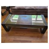 LIVINGROOM TABLE SET: COFFEE TABLE AND 2 END