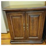 ETHAN ALLEN DOUBLE DOOR NIGHTSTAND - 2 TIMES BID