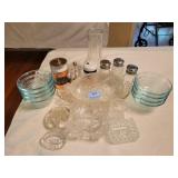 COLLECTION OF KITCHEN GLASSWARE: SALT & PEPPER,