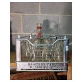 SANITARY FARM DAIRYS METAL CRATE W/24 HALF PINT