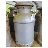 10 GALLON MILK CAN