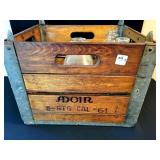 ADHOR WOODEN MILK CRATE W/3 HALF GALLON GLASS