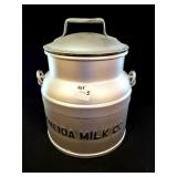 ONEIDA MILK COMPANY ONE GALLON MILK CAN