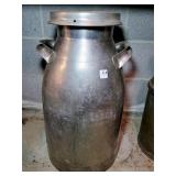 10 GALLON MILK CAN