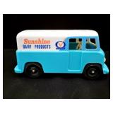 SUNSHINE DAIRIES PLASTIC MILK TRUCK BANK