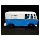 HAYWARD MILKMAN PLASTIC MILK TRUCK BANK