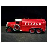 ERTL TEXACO DIE CAST TANKER TRUCK - REPLICA OF
