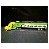 SPECCAST TOYS JOHN DEERE DIE CAST TRACTOR TRAILER
